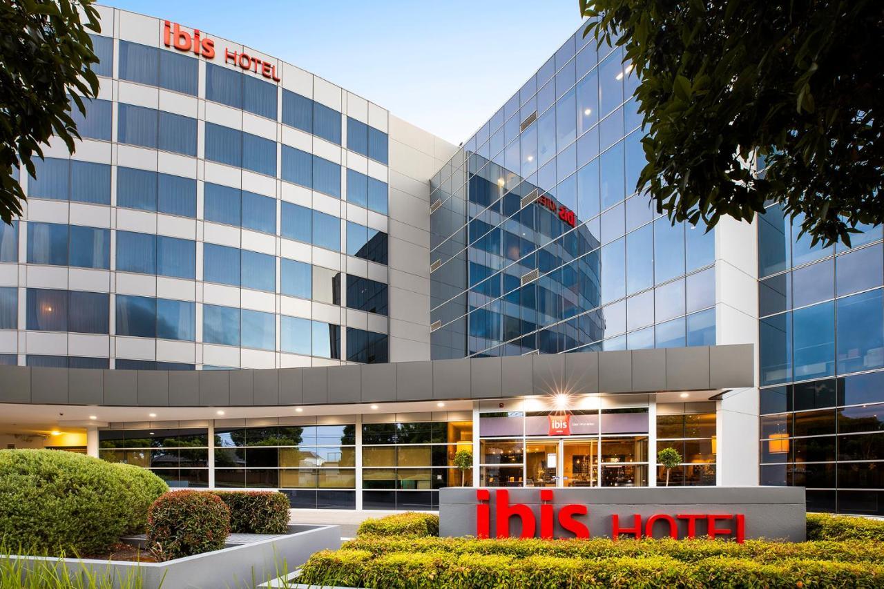 Ibis Melbourne - Глен Уейвърли Екстериор снимка