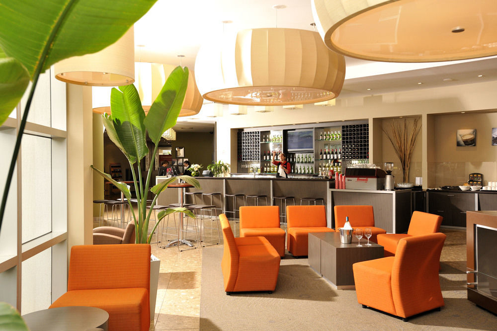 Ibis Melbourne - Глен Уейвърли Екстериор снимка