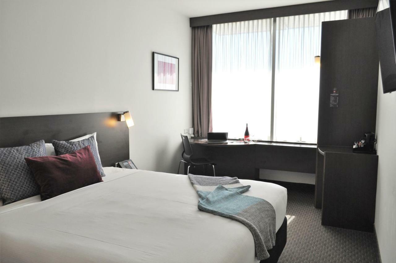 Ibis Melbourne - Глен Уейвърли Екстериор снимка